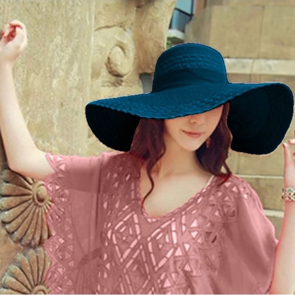 Accessories - NWT Navy Blue Wide Brim Straw Beach Sun Hat with Bow OS